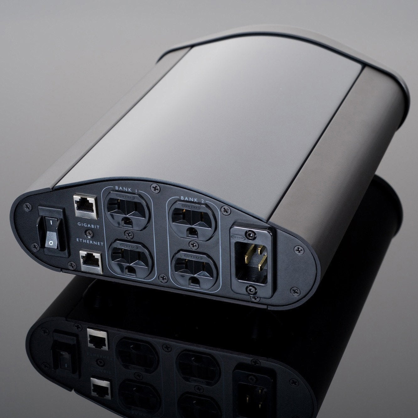 Transparent XL Power Isolator