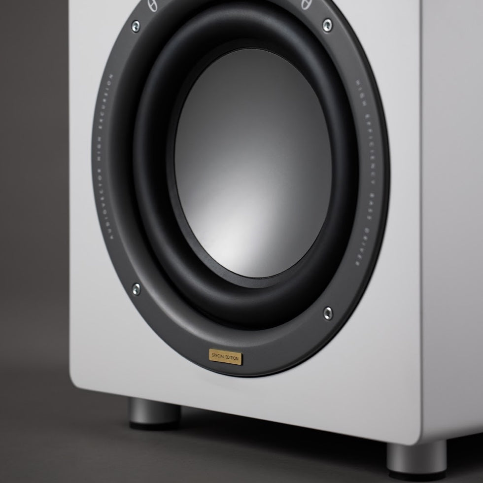 Audiovector QR Sub SE