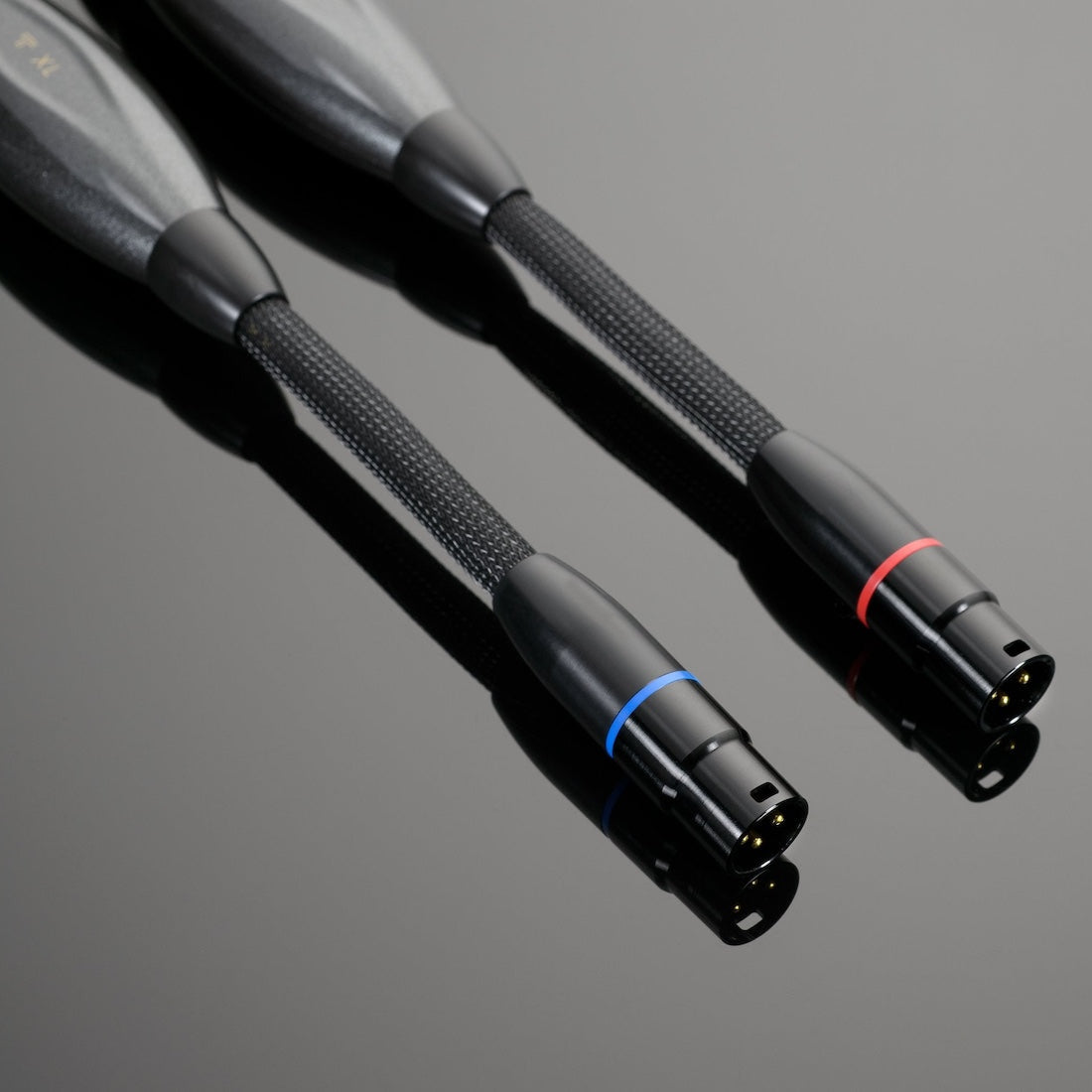 Transparent XL Balanced Interconnect Cables