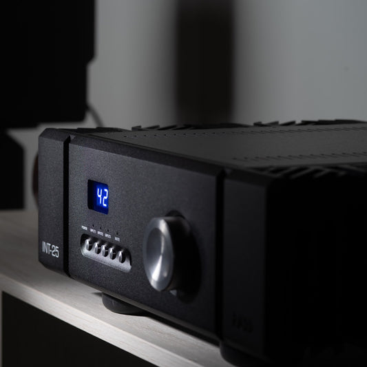 Pass Labs INT-25 Integrated Amplifier