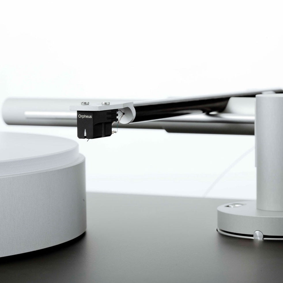 Bergmann Audio Magne Turntable