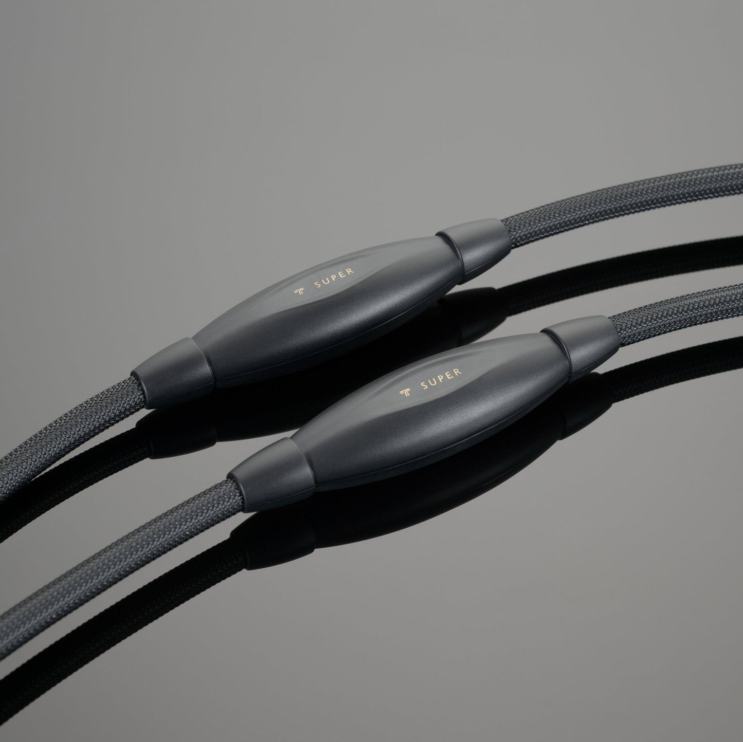 Transparent Super Balanced Interconnect Cables