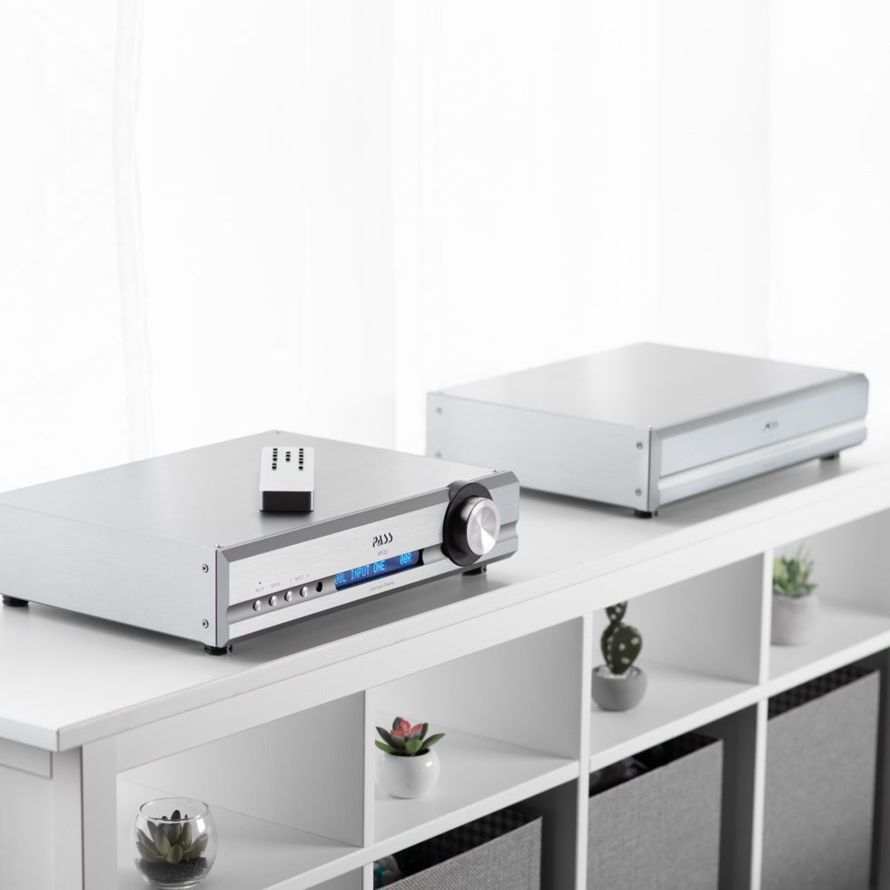 Pass Labs XP-22 Pre-Amplifier