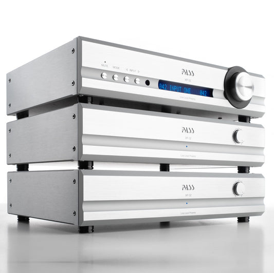 Pass Labs XP-32 Pre-Amplifier