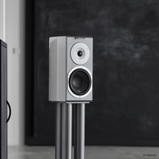 Audiovector R1 Bookshelf / Stand-mount Speakers