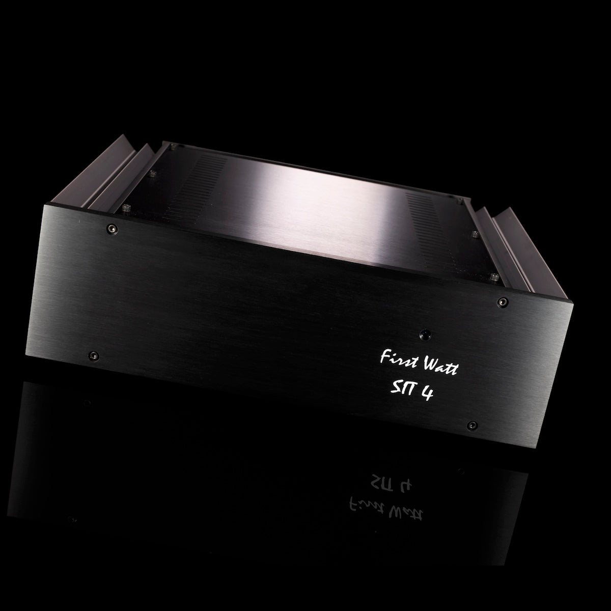 First Watt SIT-4 Stereo Amplifier