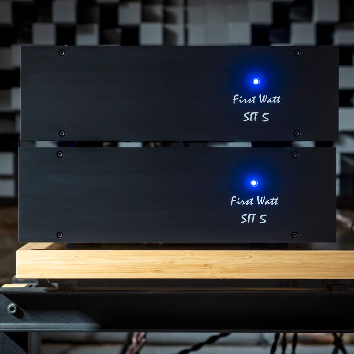 First Watt SIT-5 Mono Power Amplifiers