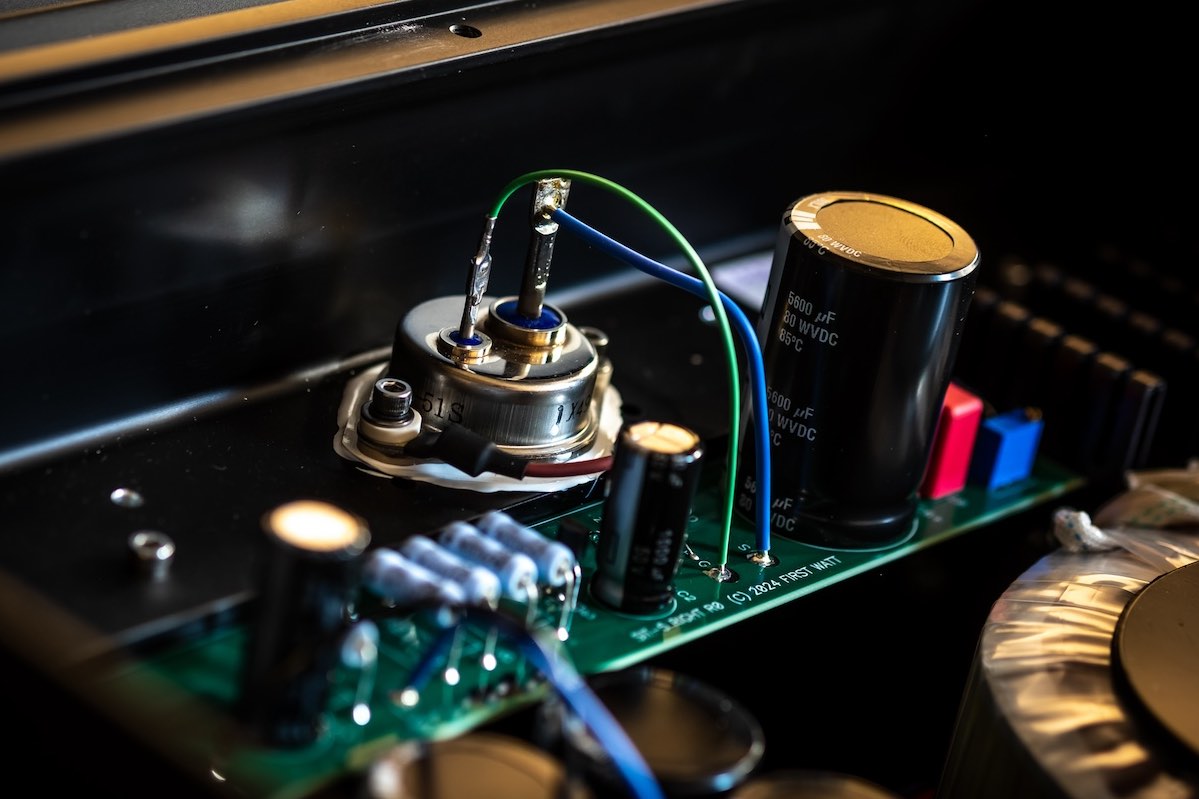 First Watt SIT-5 Mono Power Amplifiers