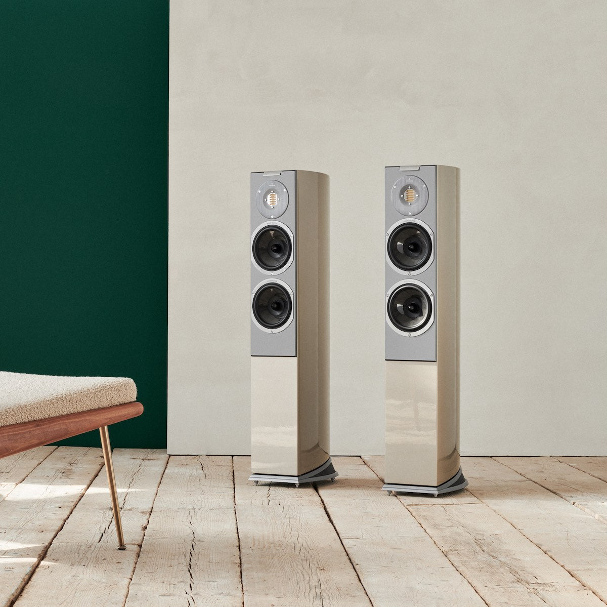 Audiovector R3 Series Floorstanding Speakers
