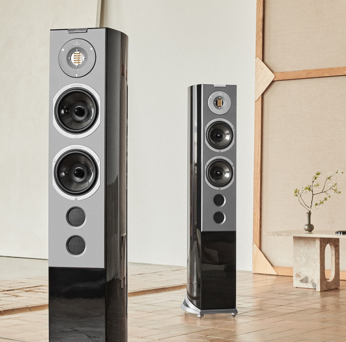 Audiovector R6 Arreté Floorstanding Speakers