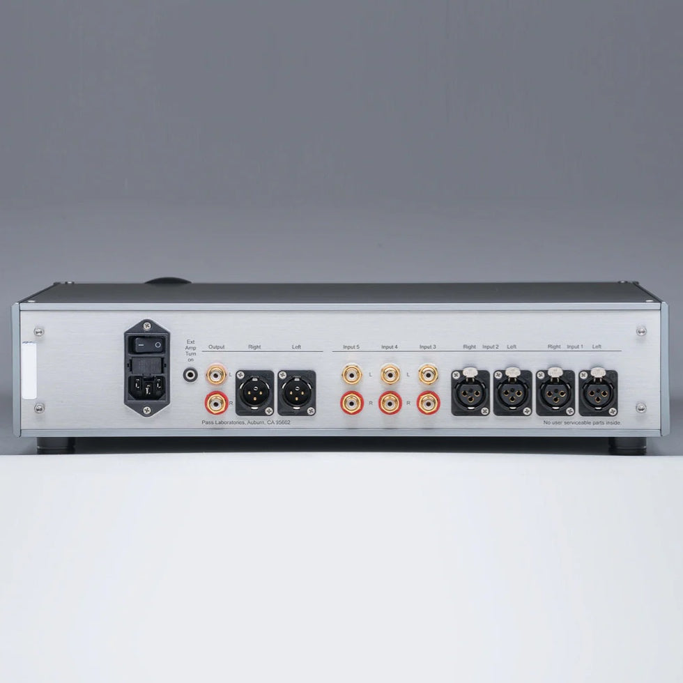 Pass Labs XP-12 Pre-Amplifier