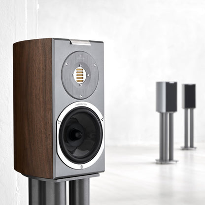 Audiovector R1 Bookshelf / Stand-mount Speakers